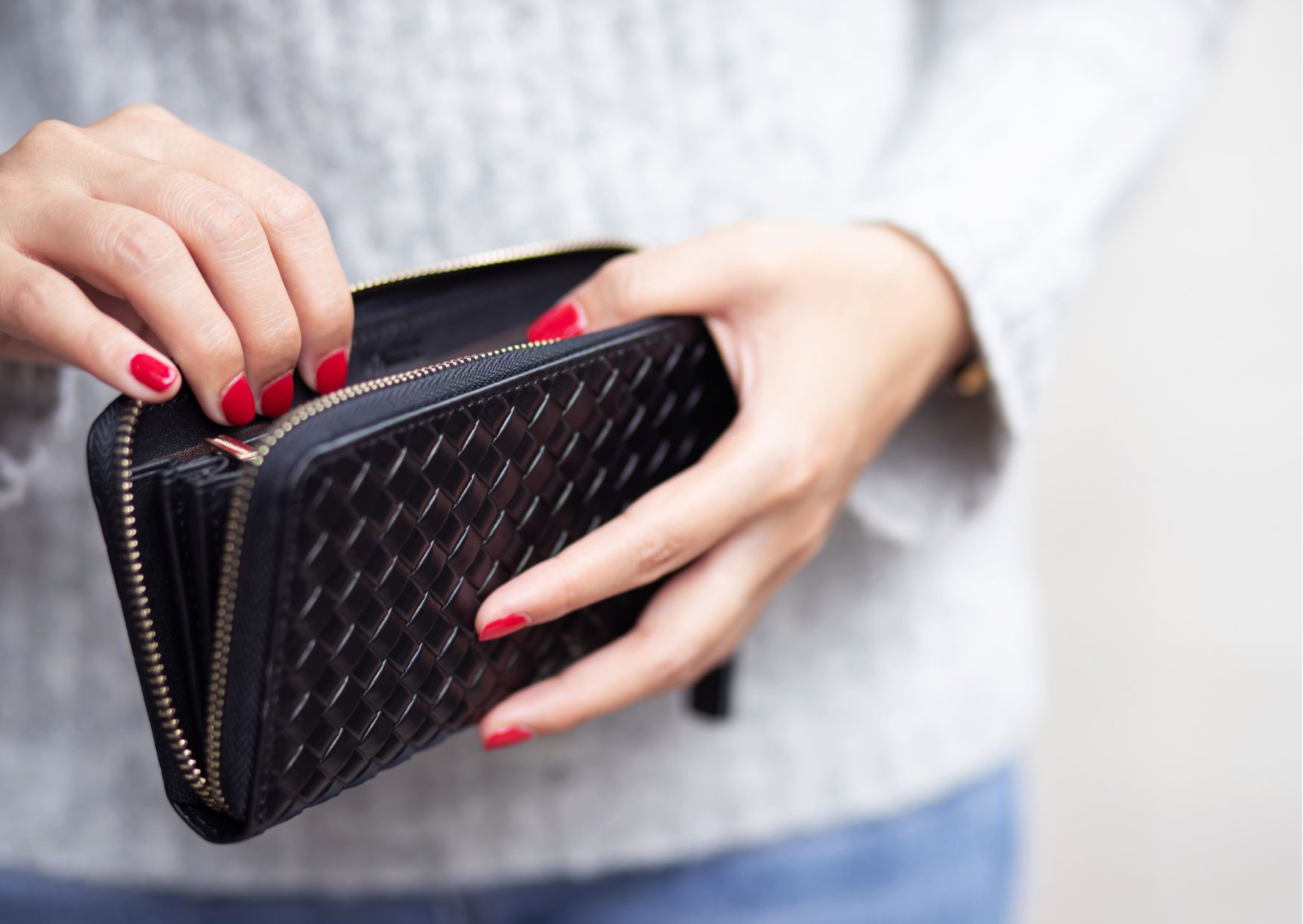 Buying a Home: What Expenses to Expect